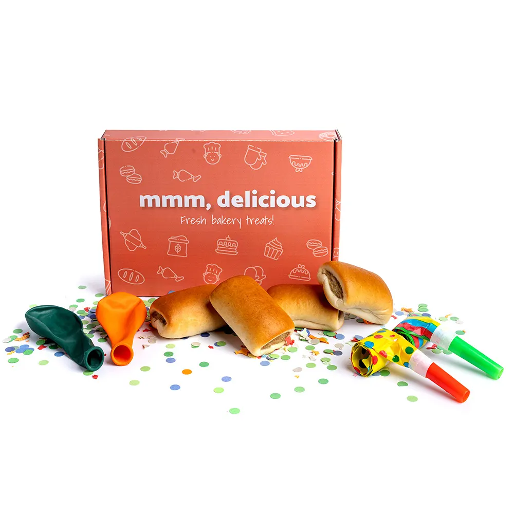 Mini worstenbroodjes verjaardagspakket