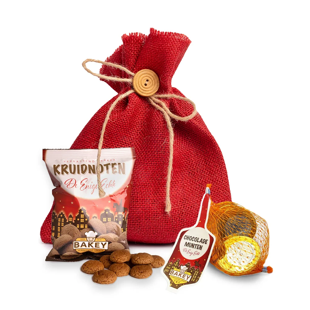 Sintzakje met Bakey kruidnoten (50 gram) en chocolade munten (30 gram)