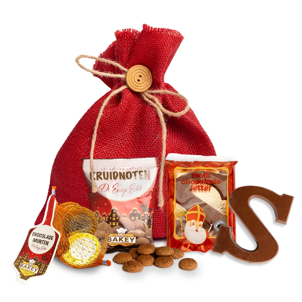 Sintzakje met Bakey kruidnoten (50 gram), schoenletter (40 gram) en chocolade munten
